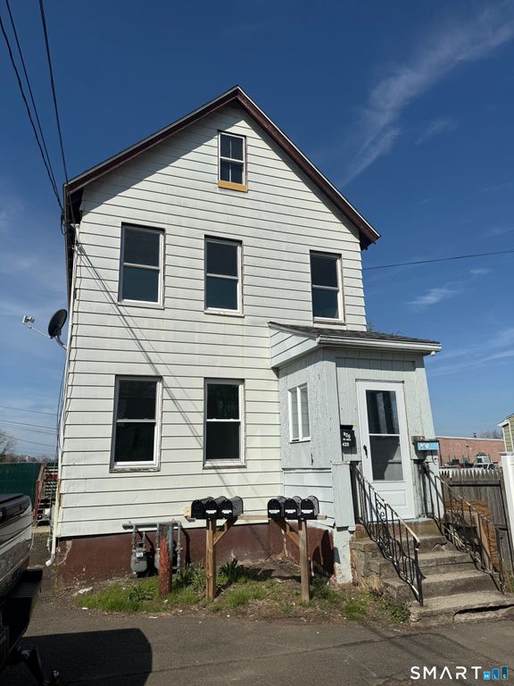 420 Short Beach Road, East Haven, CT 06512