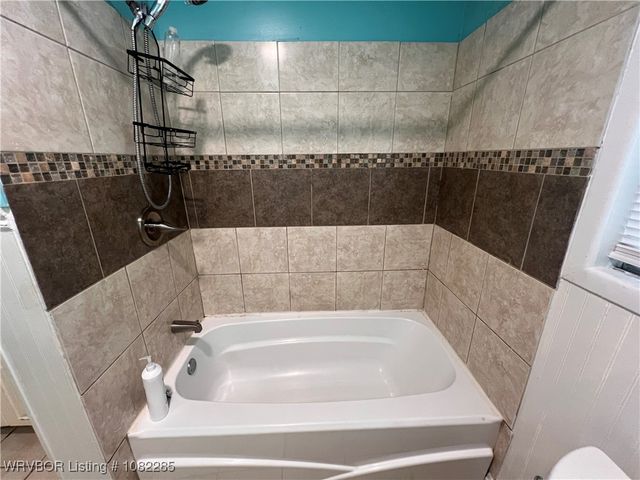 410 Oklahoma Avenue, Poteau, OK 74953