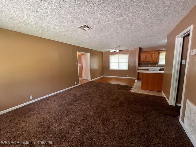 410 Oklahoma Avenue, Poteau, OK 74953