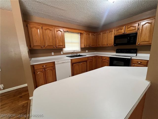 410 Oklahoma Avenue, Poteau, OK 74953