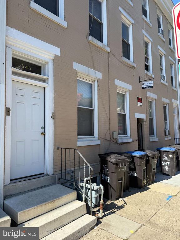 545 CHERRY ST, NORRISTOWN, PA 19401 — exterior