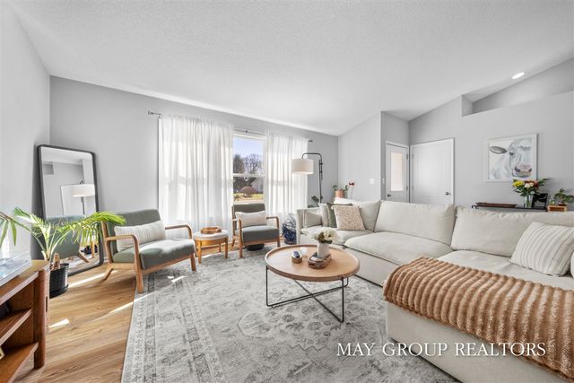 15257 Widgeon Road, Grand Haven, MI 49417