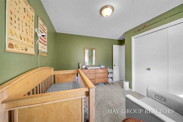 15257 Widgeon Road, Grand Haven, MI 49417