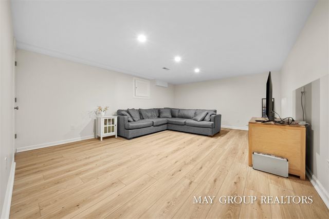 15257 Widgeon Road, Grand Haven, MI 49417