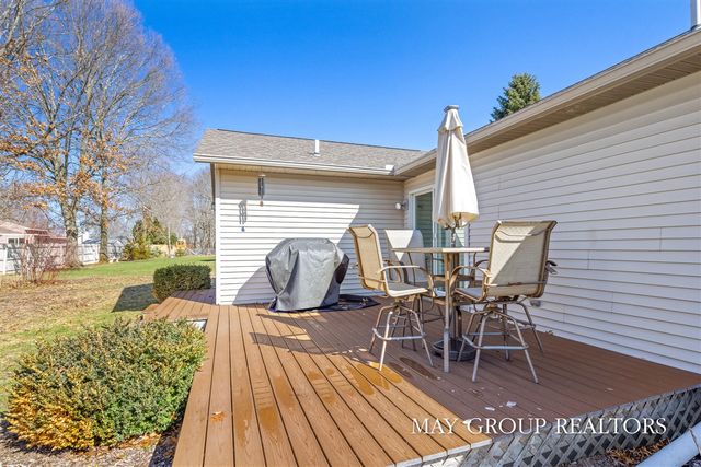 15257 Widgeon Road, Grand Haven, MI 49417