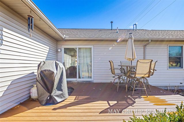 15257 Widgeon Road, Grand Haven, MI 49417