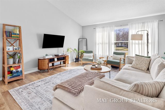 15257 Widgeon Road, Grand Haven, MI 49417