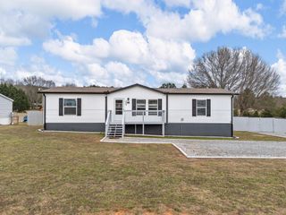 339 Sara Ann Lane, Roebuck, SC 29376
