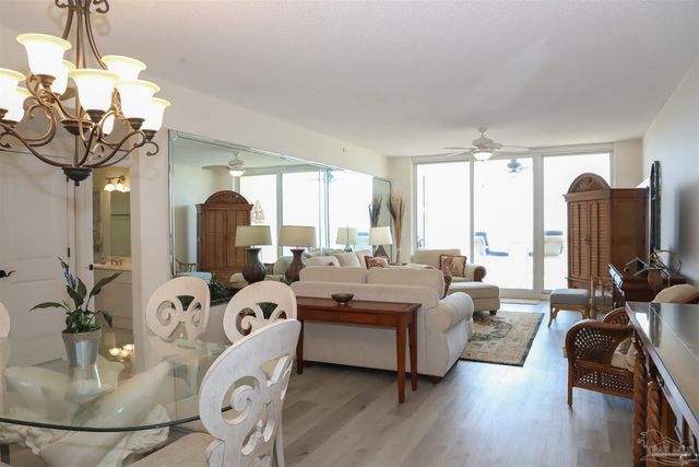 8477 Gulf Blvd 202, Navarre, FL 32566