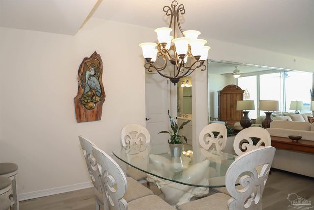 8477 Gulf Blvd 202, Navarre, FL 32566