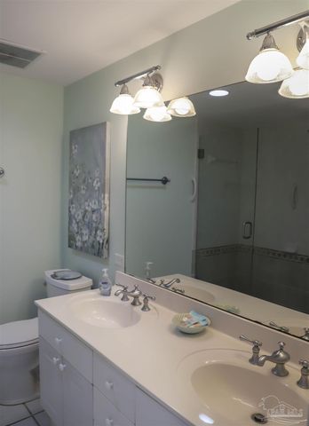 8477 Gulf Blvd 202, Navarre, FL 32566