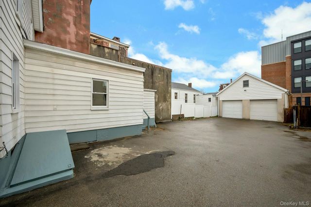 25 S Washington Street, Tarrytown, NY 10591