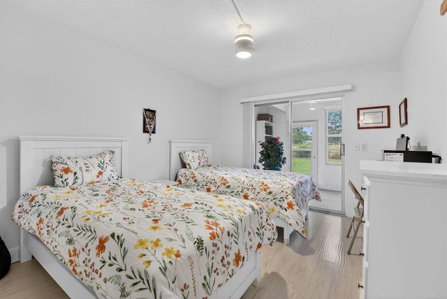 1025 Ventnor H, Deerfield Beach, FL 33442