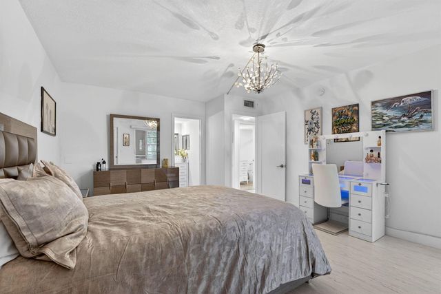 1025 Ventnor H, Deerfield Beach, FL 33442