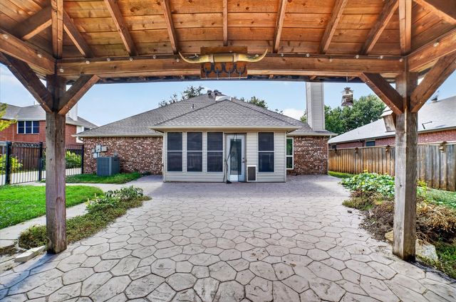 8301 Martha Lane, Rowlett, TX 75088
