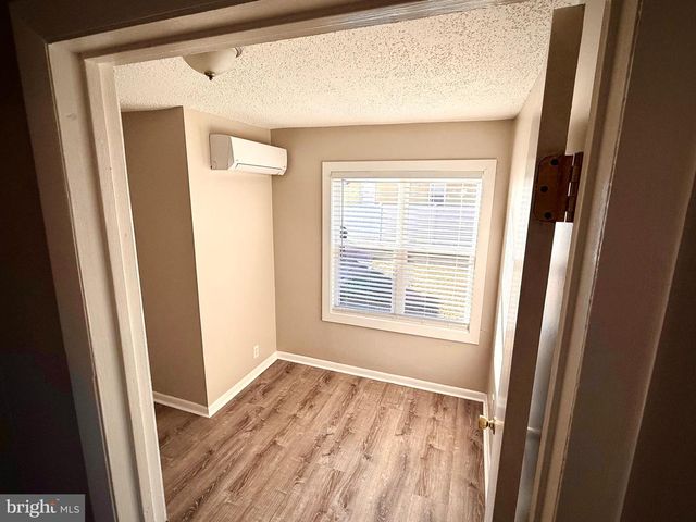 220 DELSEA DR #1R, Westville, NJ 08093