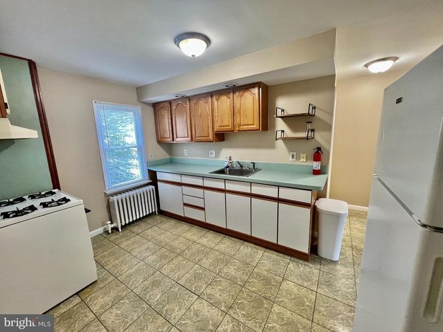 220 DELSEA DR #1R, Westville, NJ 08093