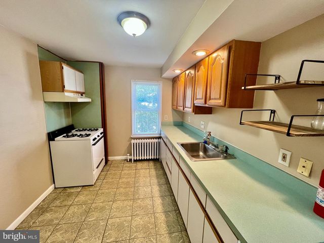 220 DELSEA DR #1R, Westville, NJ 08093
