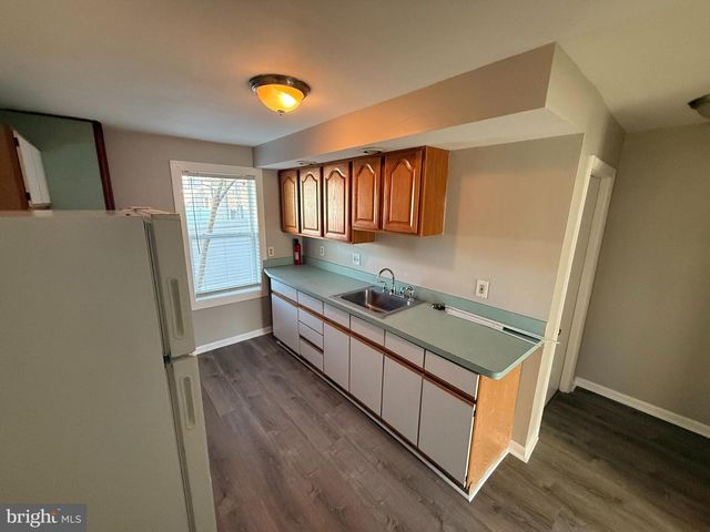 220 DELSEA DR #1R, Westville, NJ 08093