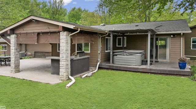 3365 Howland Road, Almont Twp, MI 48003