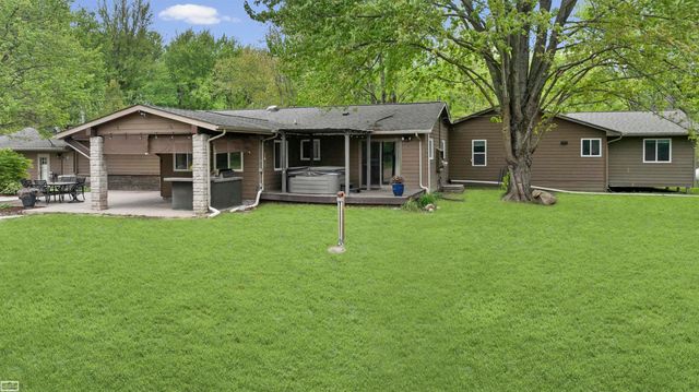 3365 Howland Road, Almont Twp, MI 48003
