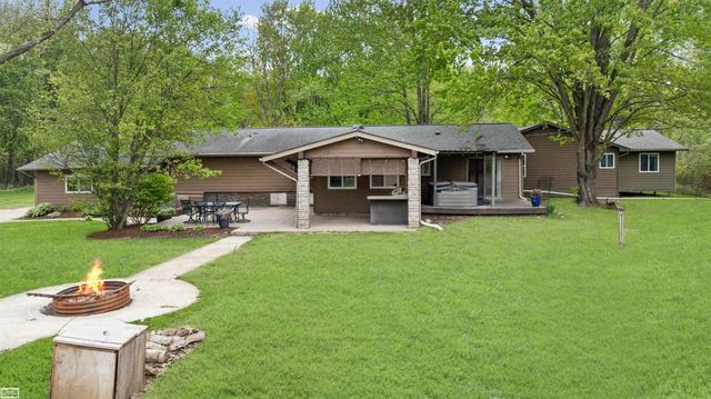 3365 Howland Road, Almont Twp, MI 48003