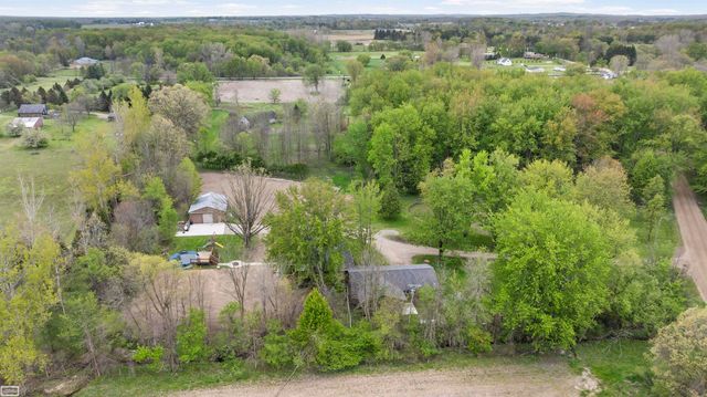 3365 Howland Road, Almont Twp, MI 48003