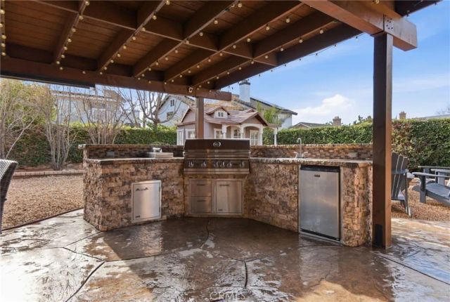 40125 Palmetto Drive, Palmdale, CA 93551