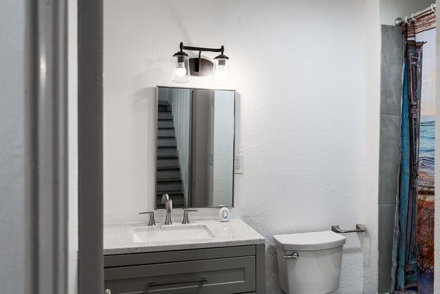 7837 Detroit Street, Houston, TX 77017