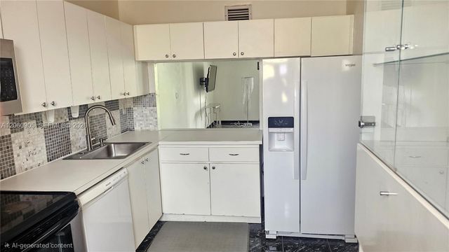 1651 NE 115th St 26C, Miami, FL 33181