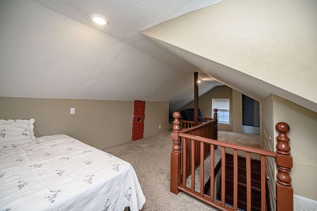 405 ALEXANDER AVE, Columbia, MO 65203