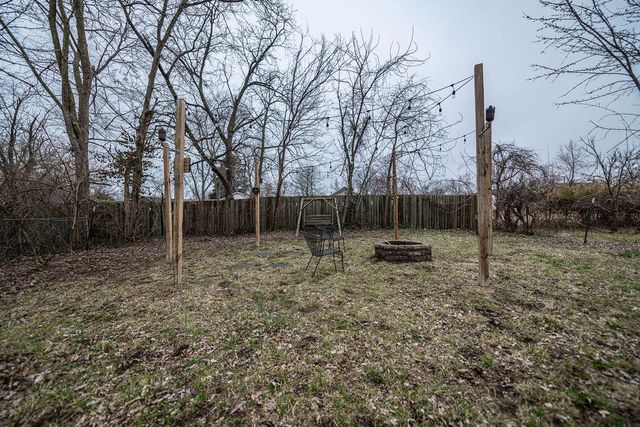 405 ALEXANDER AVE, Columbia, MO 65203