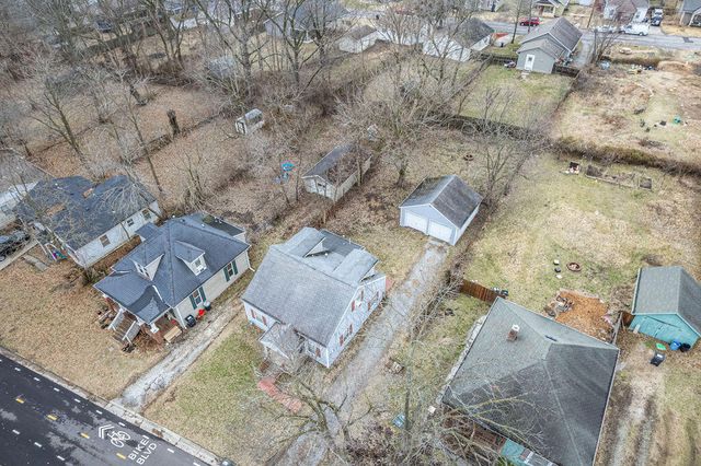 405 ALEXANDER AVE, Columbia, MO 65203