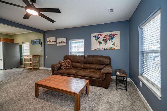 405 ALEXANDER AVE, Columbia, MO 65203