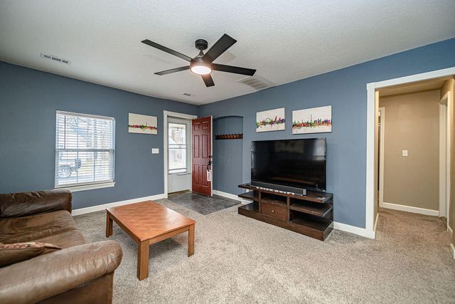 405 ALEXANDER AVE, Columbia, MO 65203