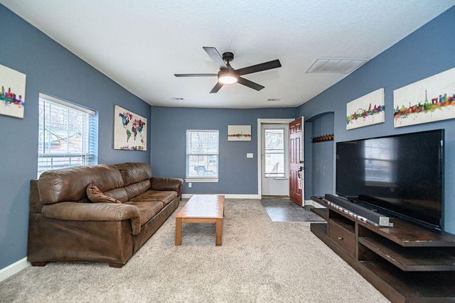 405 ALEXANDER AVE, Columbia, MO 65203