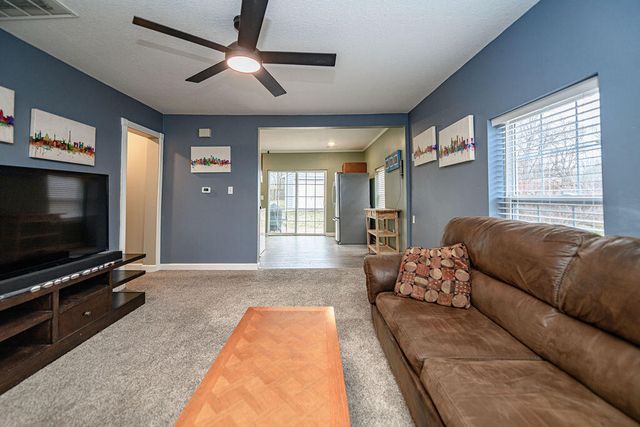 405 ALEXANDER AVE, Columbia, MO 65203