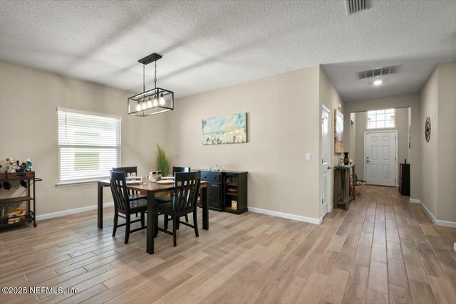 9486 LOVAGE Lane, Jacksonville, FL 32219