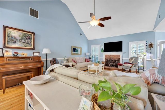 135 Rose Creek Drive, Covington, GA 30014
