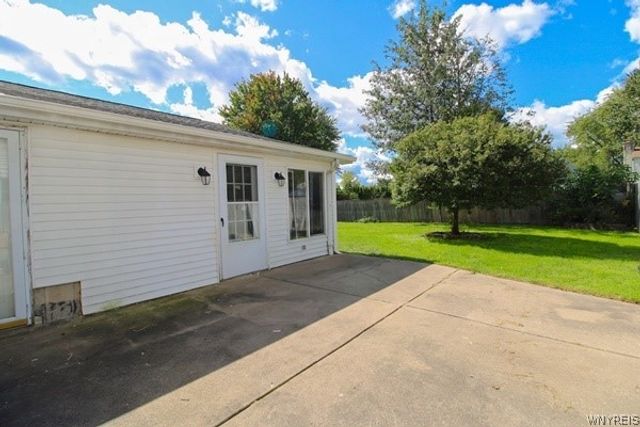 7028 Northview Drive, Lockport Town, NY 14094