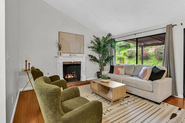 2015 Daren Glen, Escondido, CA 92026