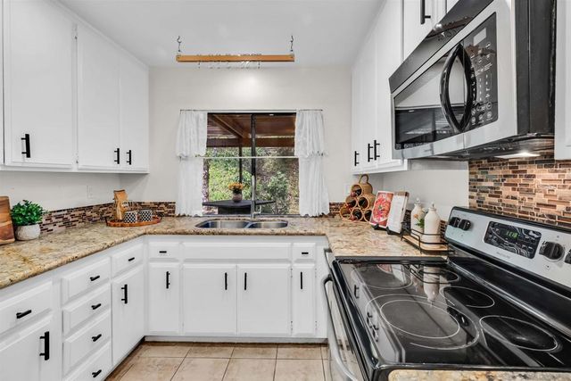 2015 Daren Glen, Escondido, CA 92026