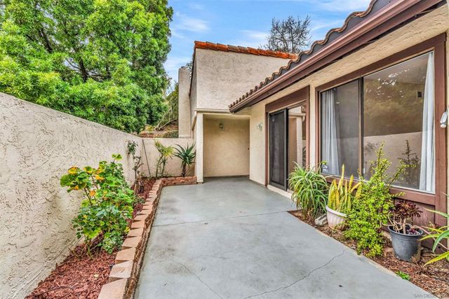 2015 Daren Glen, Escondido, CA 92026