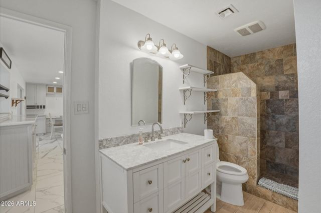 1532 W LOMA Lane, Phoenix, AZ 85021