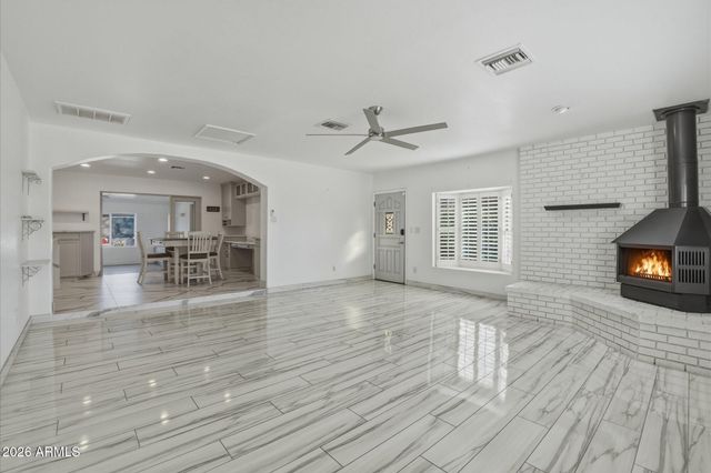 1532 W LOMA Lane, Phoenix, AZ 85021
