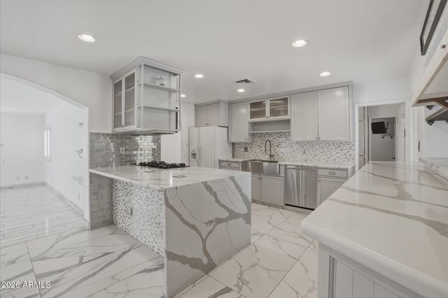 1532 W LOMA Lane, Phoenix, AZ 85021