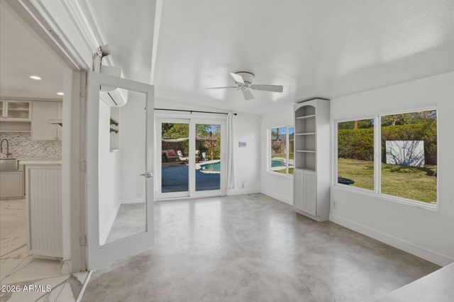 1532 W LOMA Lane, Phoenix, AZ 85021