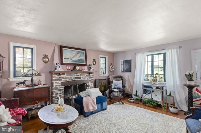 311 TAPLOW RD, Baltimore, MD 21212