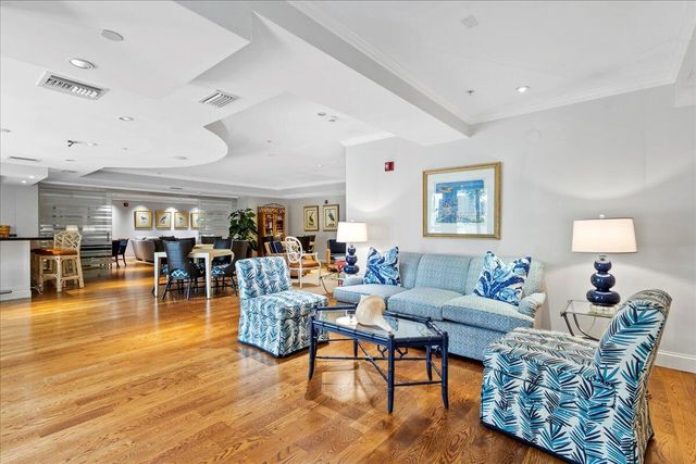 801 S Olive Avenue 1107, West Palm Beach, FL 33401