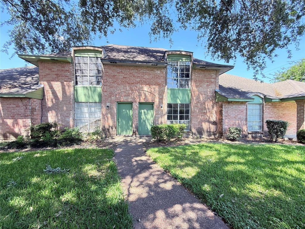 7789 Cook Road, Houston, TX 77072